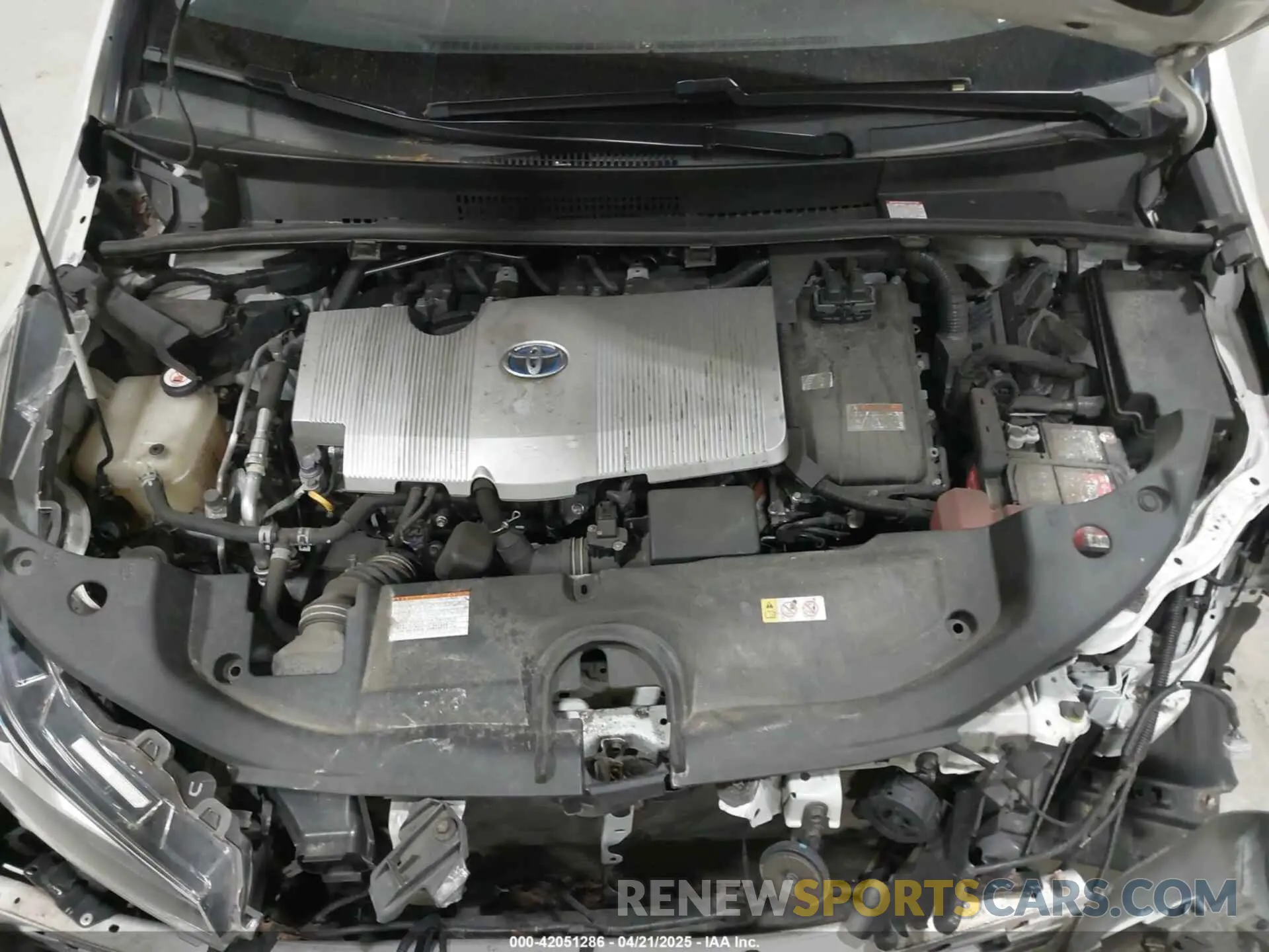 10 Фотография поврежденного автомобиля JTDL9RFU2L3016141 TOYOTA PRIUS 2020
