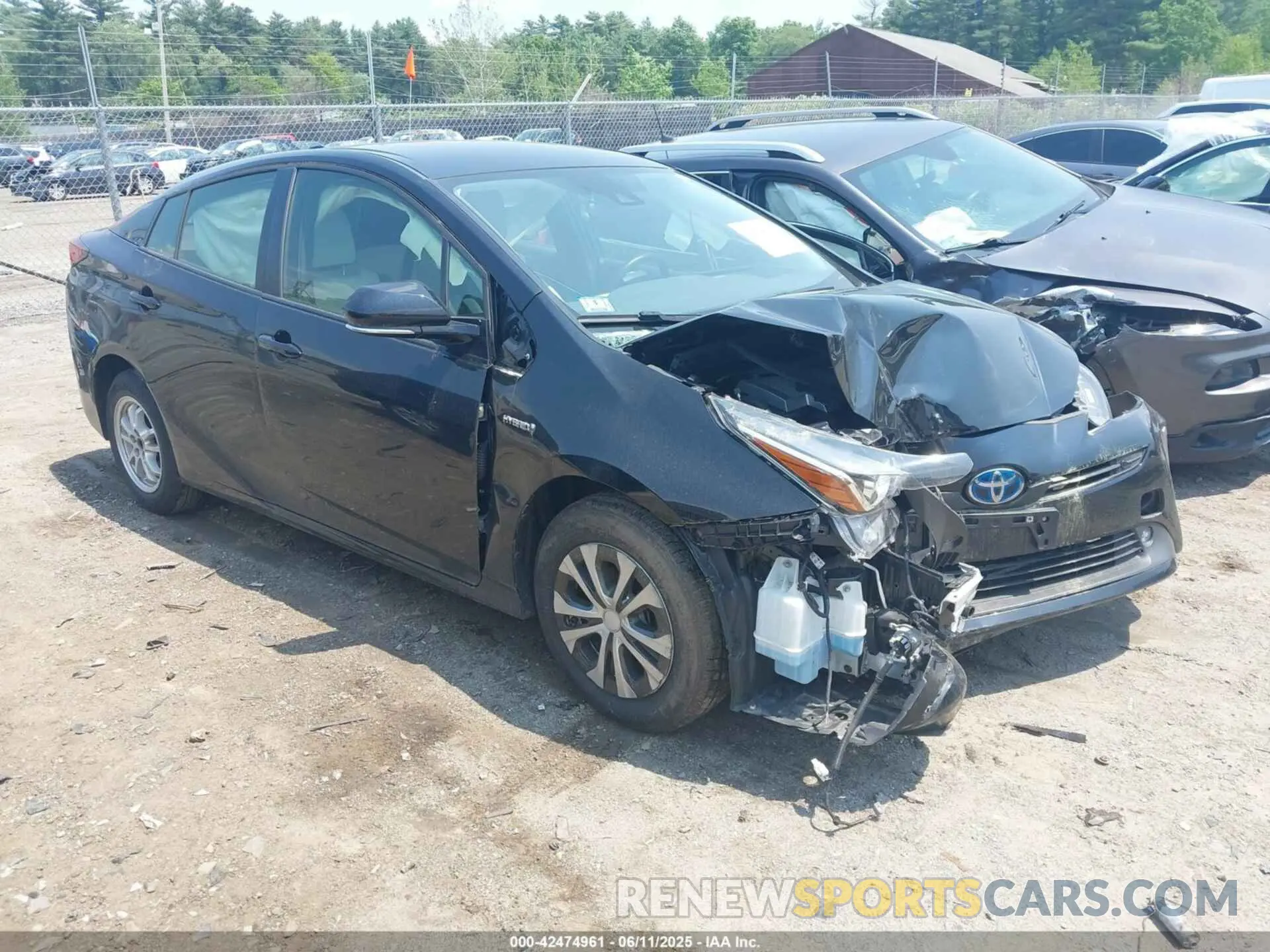 1 Photograph of a damaged car JTDL9RFU2L3019122 TOYOTA PRIUS 2020
