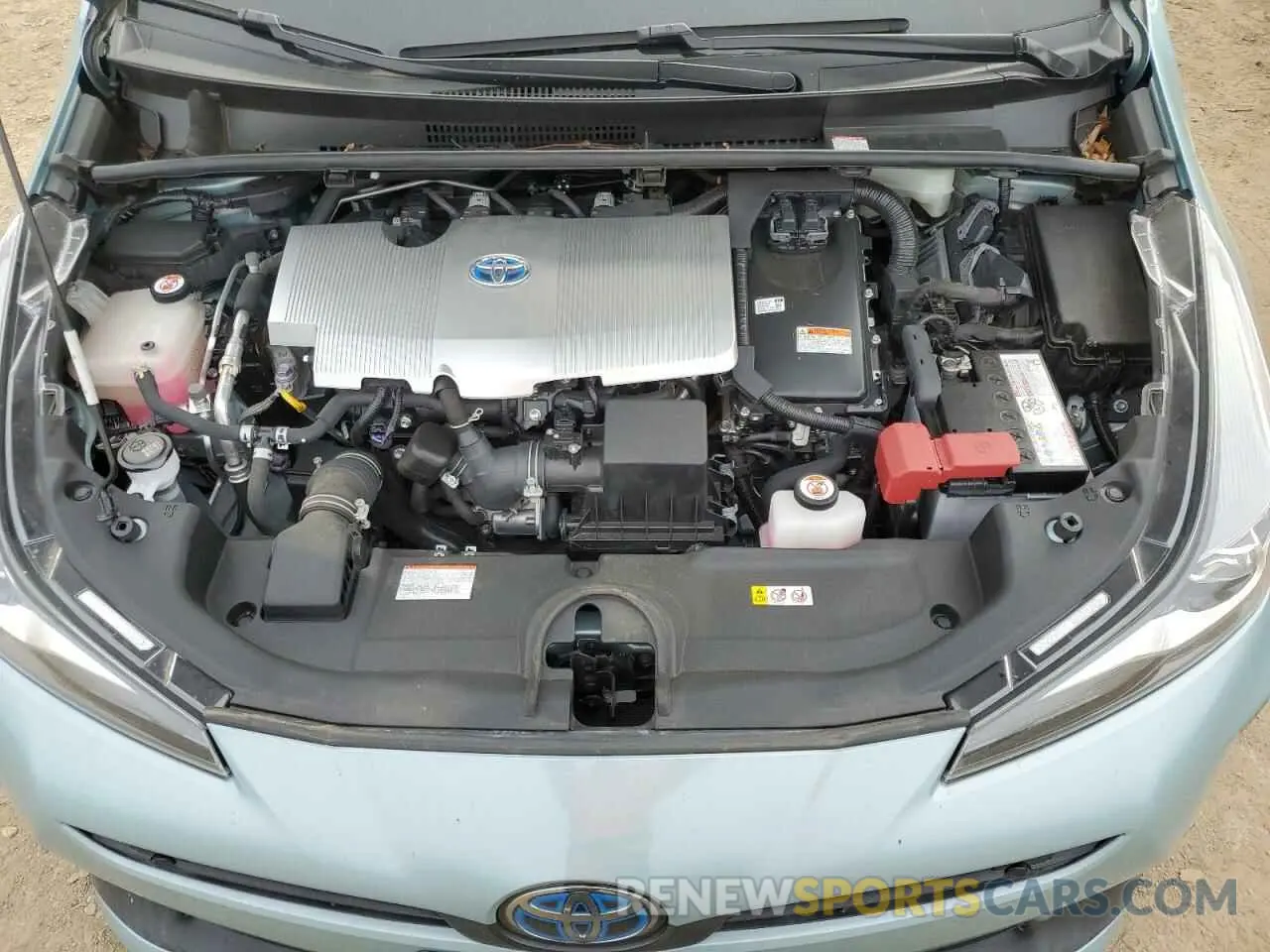 12 Фотография поврежденного автомобиля JTDL9RFU4L3018599 TOYOTA PRIUS 2020