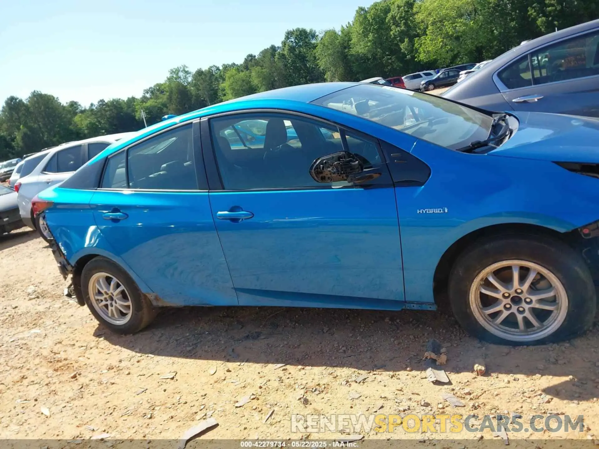 13 Photograph of a damaged car JTDL9RFU7L3022050 TOYOTA PRIUS 2020