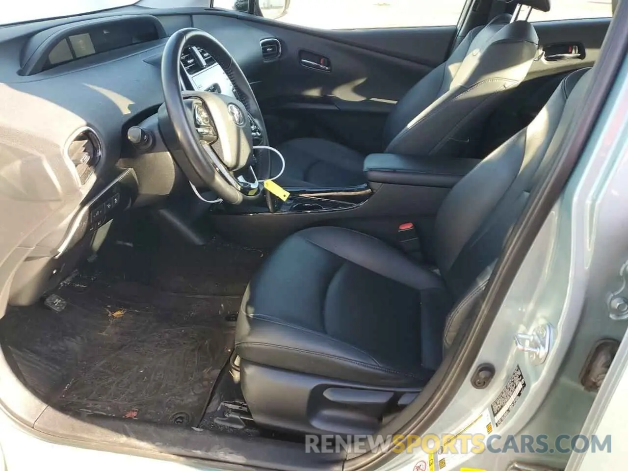 7 Photograph of a damaged car JTDL9RFU8L3020193 TOYOTA PRIUS 2020
