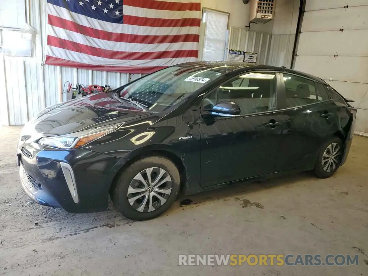 1 Photograph of a damaged car JTDL9RFU9L3017948 TOYOTA PRIUS 2020