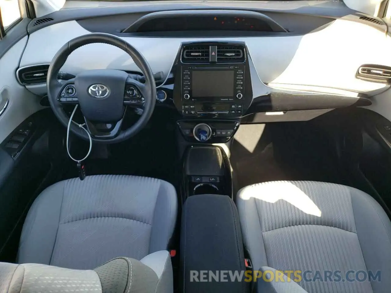 8 Photograph of a damaged car JTDKAMFP3M3165692 TOYOTA PRIUS 2021