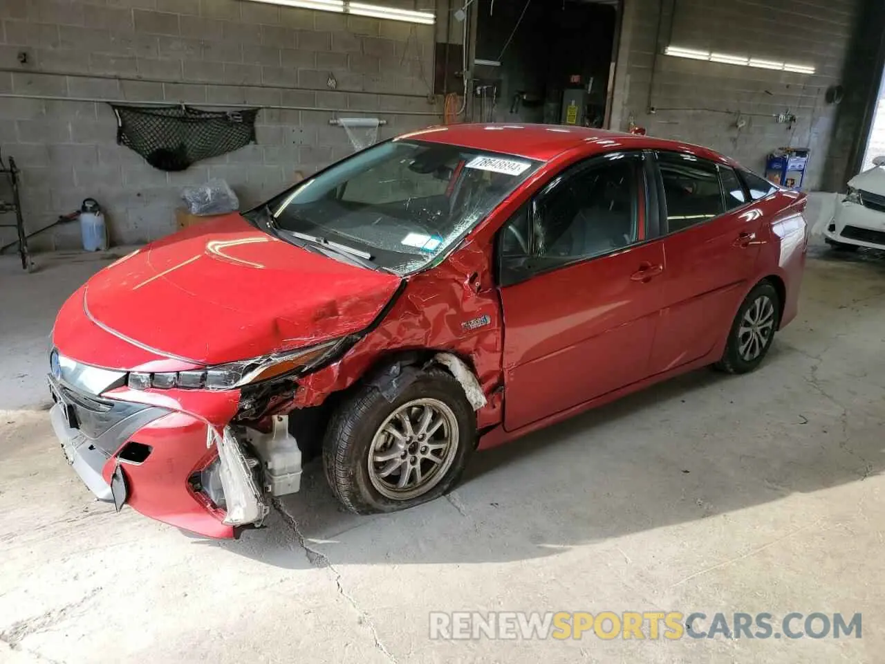 1 Фотография поврежденного автомобиля JTDKAMFP3M3186560 TOYOTA PRIUS 2021