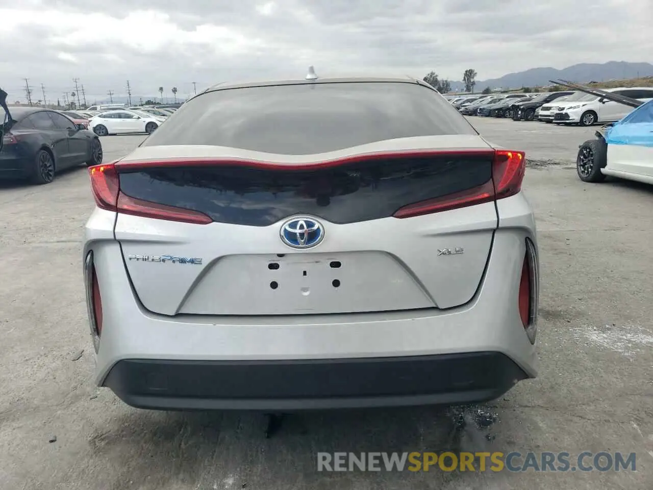 6 Photograph of a damaged car JTDKAMFP4M3184154 TOYOTA PRIUS 2021