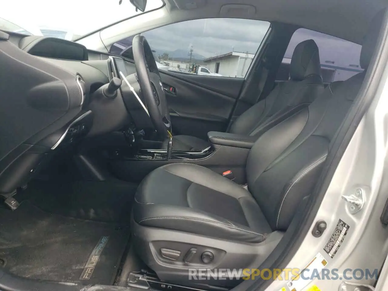 7 Photograph of a damaged car JTDKAMFP4M3184154 TOYOTA PRIUS 2021