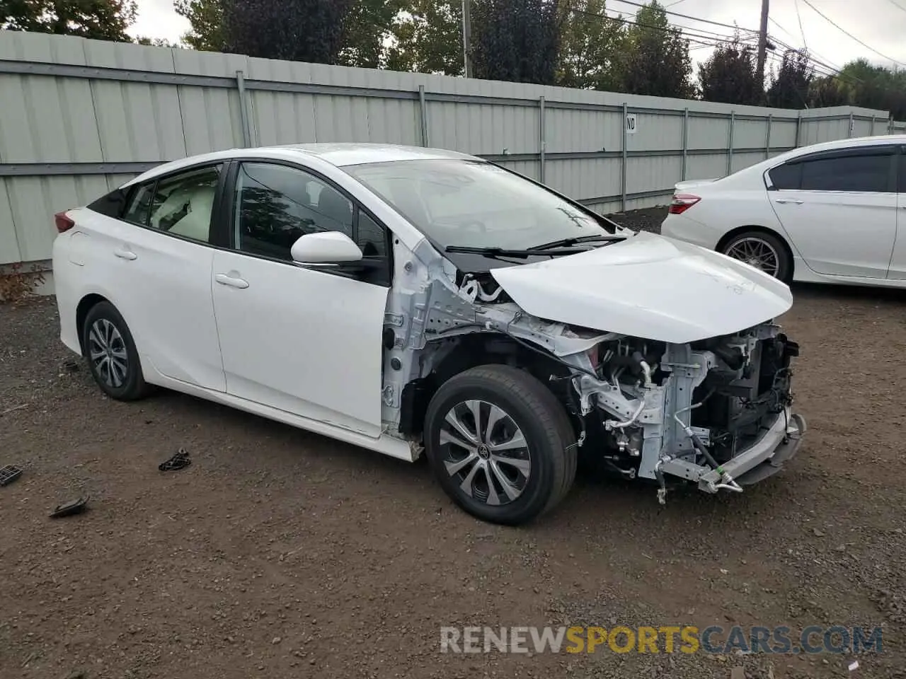 4 Photograph of a damaged car JTDKAMFP4M3193002 TOYOTA PRIUS 2021