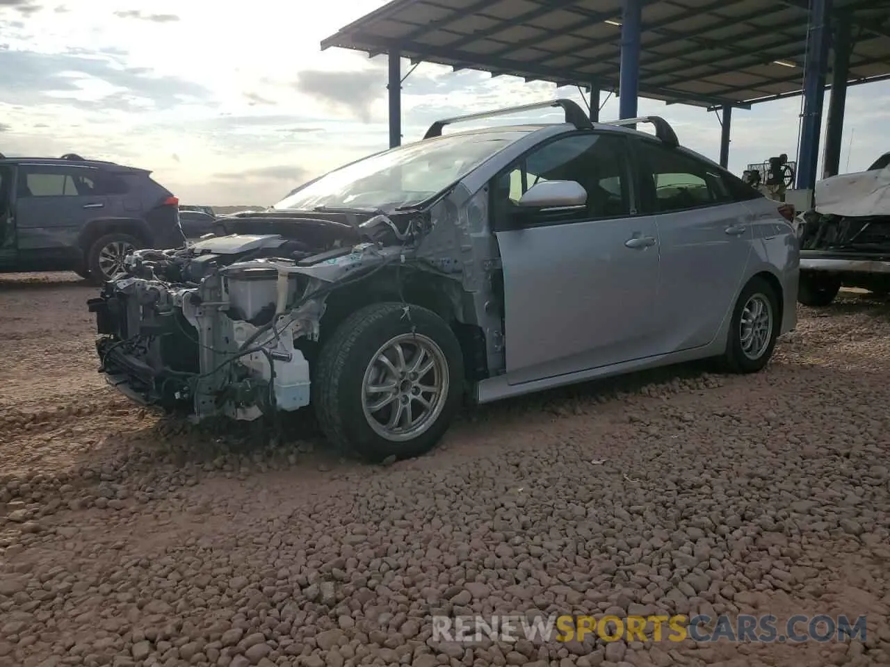 1 Фотография поврежденного автомобиля JTDKAMFP5M3164768 TOYOTA PRIUS 2021