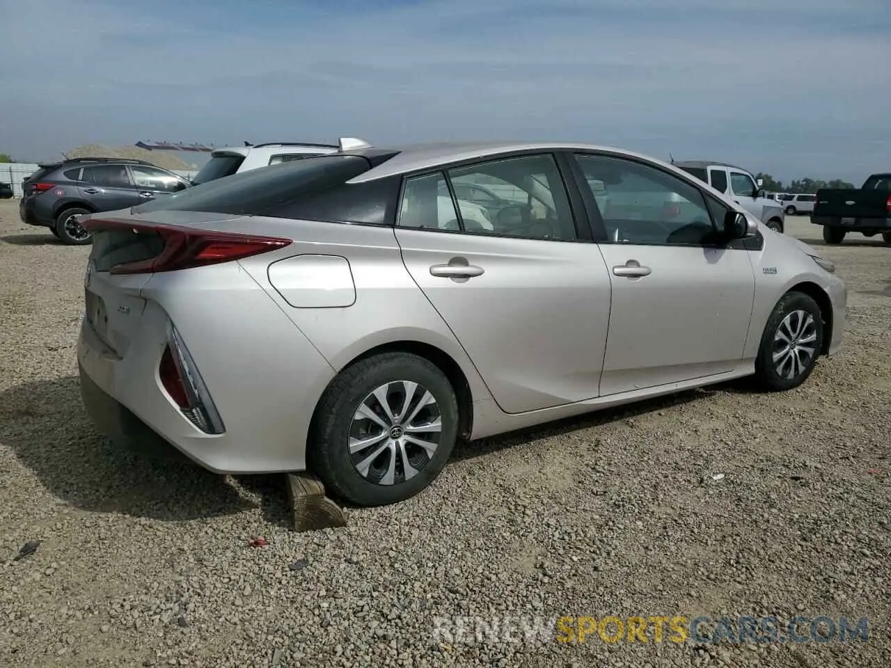 3 Photograph of a damaged car JTDKAMFP5M3172840 TOYOTA PRIUS 2021