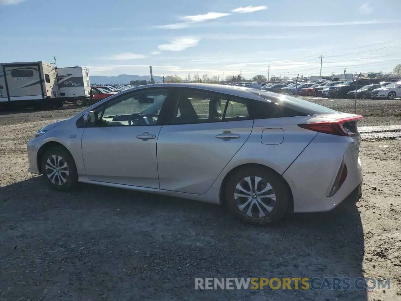 2 Фотография поврежденного автомобиля JTDKAMFP6M3166979 TOYOTA PRIUS 2021