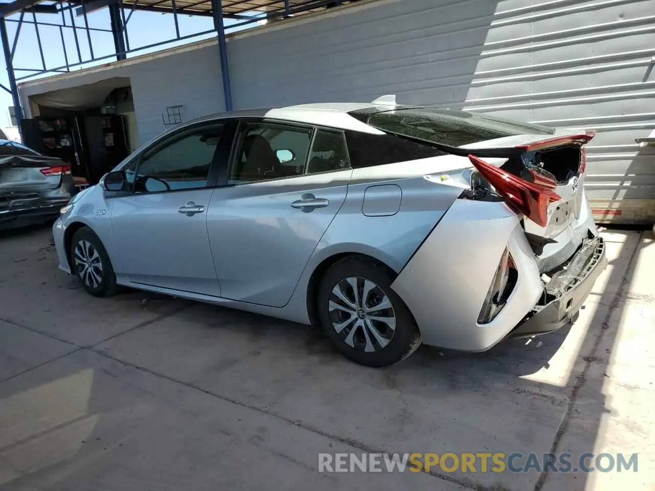 2 Photograph of a damaged car JTDKAMFP6M3183538 TOYOTA PRIUS 2021