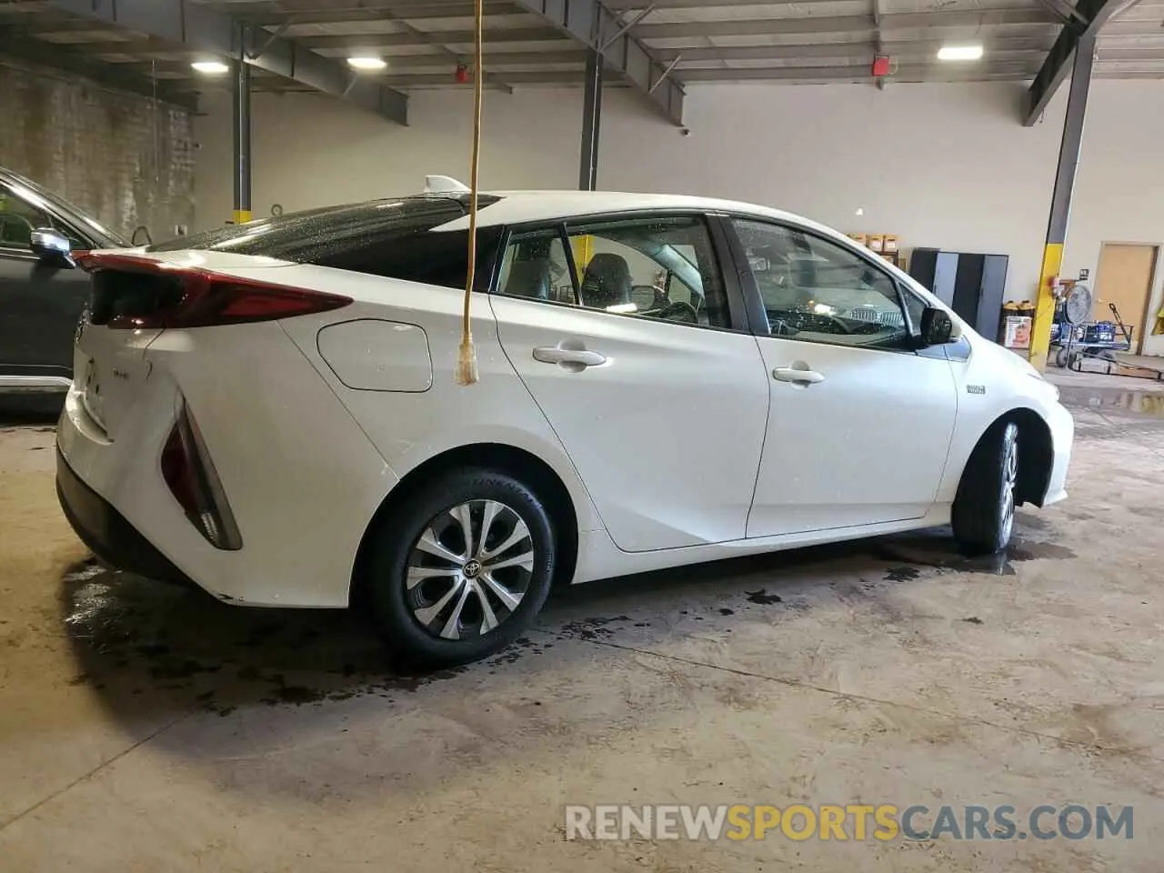 3 Photograph of a damaged car JTDKAMFP7M3174332 TOYOTA PRIUS 2021
