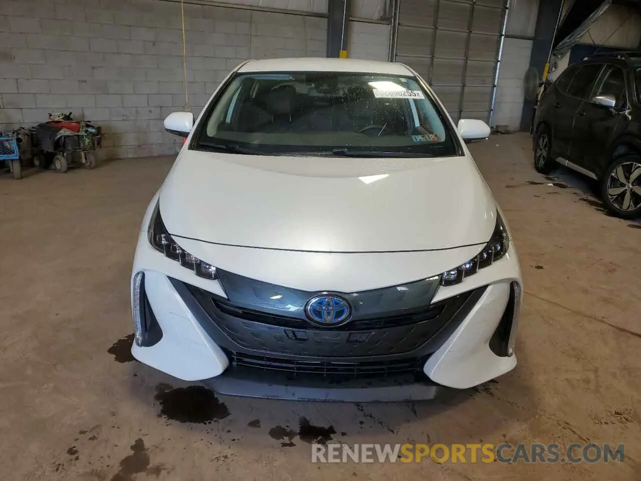 5 Photograph of a damaged car JTDKAMFP7M3174332 TOYOTA PRIUS 2021