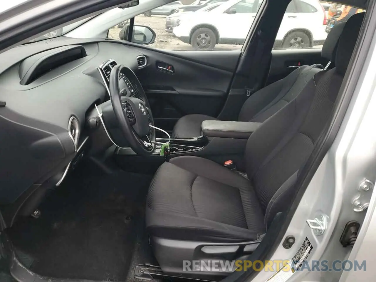7 Photograph of a damaged car JTDKAMFP8M3185727 TOYOTA PRIUS 2021