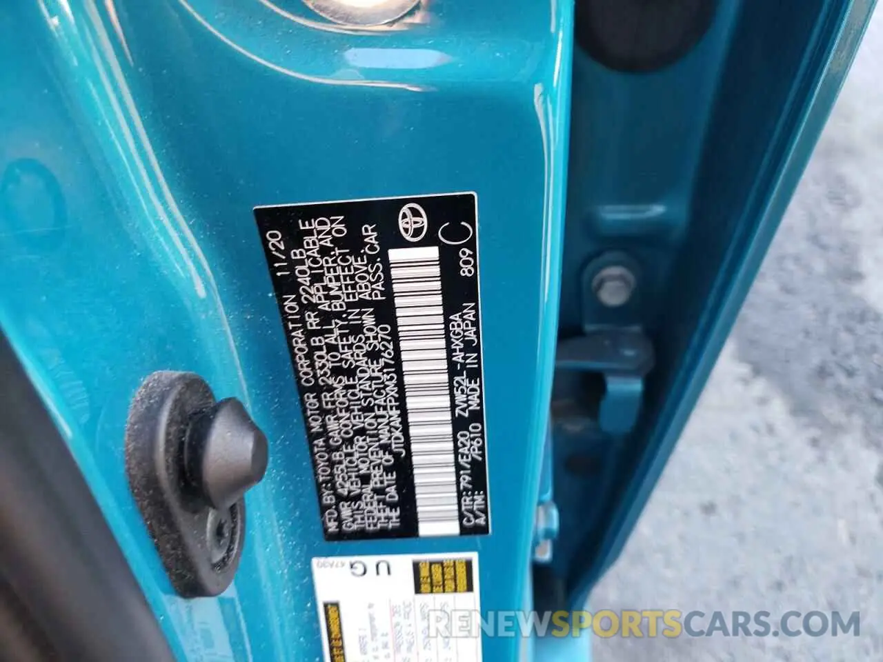 12 Photograph of a damaged car JTDKAMFPXM3176270 TOYOTA PRIUS 2021
