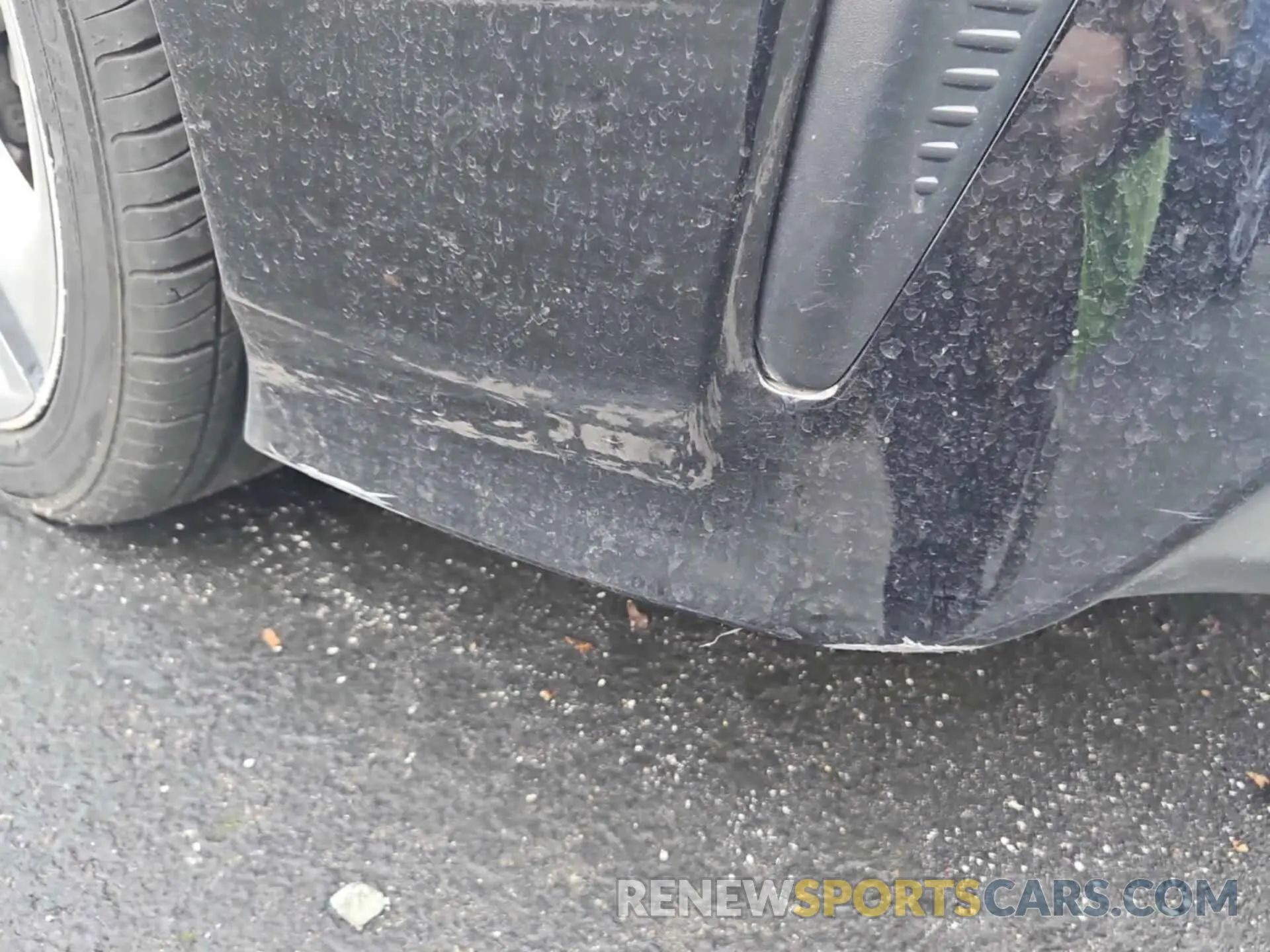 17 Photograph of a damaged car JTDKAMFU0M3136138 TOYOTA PRIUS 2021