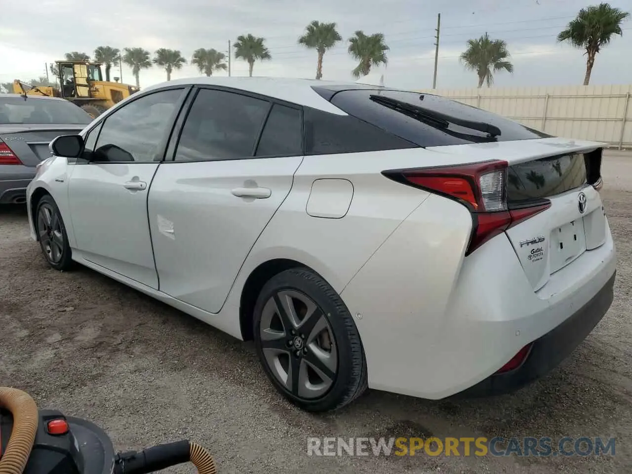 2 Фотография поврежденного автомобиля JTDKAMFU0M3137385 TOYOTA PRIUS 2021