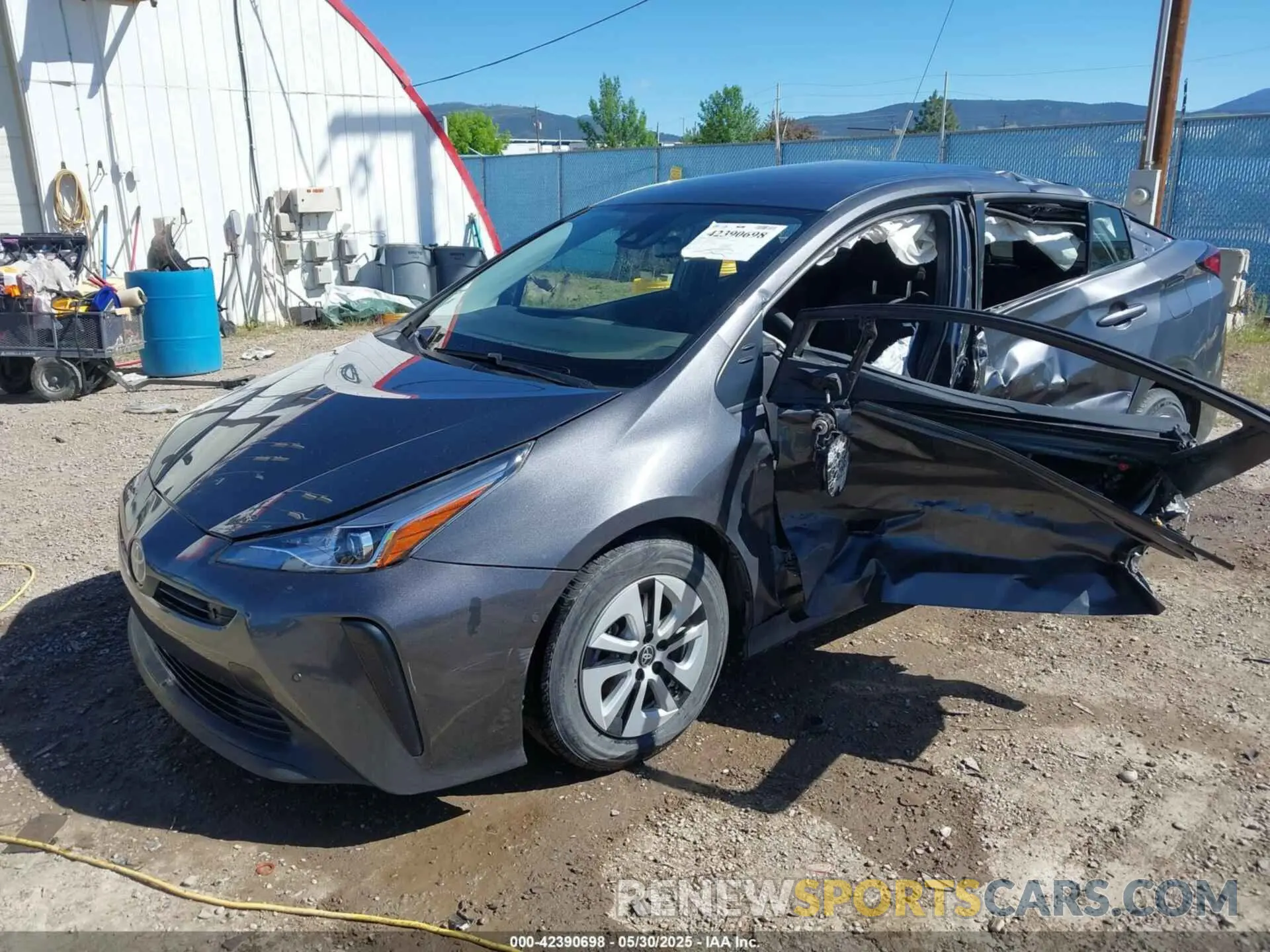 2 Фотография поврежденного автомобиля JTDKAMFU0M3151559 TOYOTA PRIUS 2021