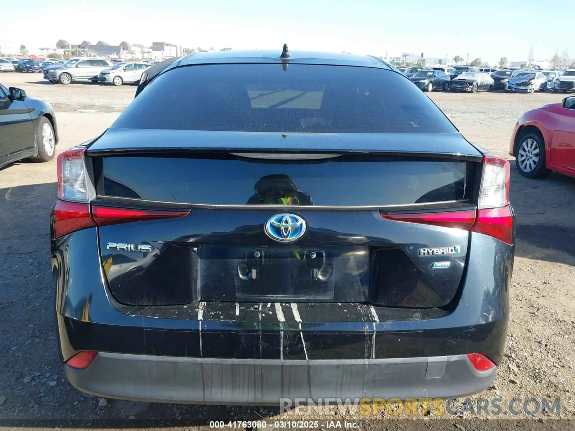 17 Фотография поврежденного автомобиля JTDKAMFU1M3134107 TOYOTA PRIUS 2021