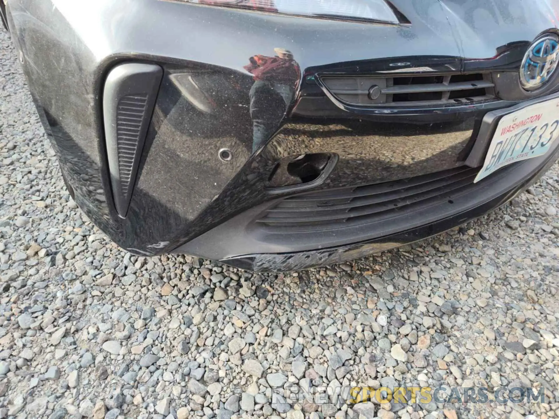 38 Фотография поврежденного автомобиля JTDKAMFU1M3136147 TOYOTA PRIUS 2021