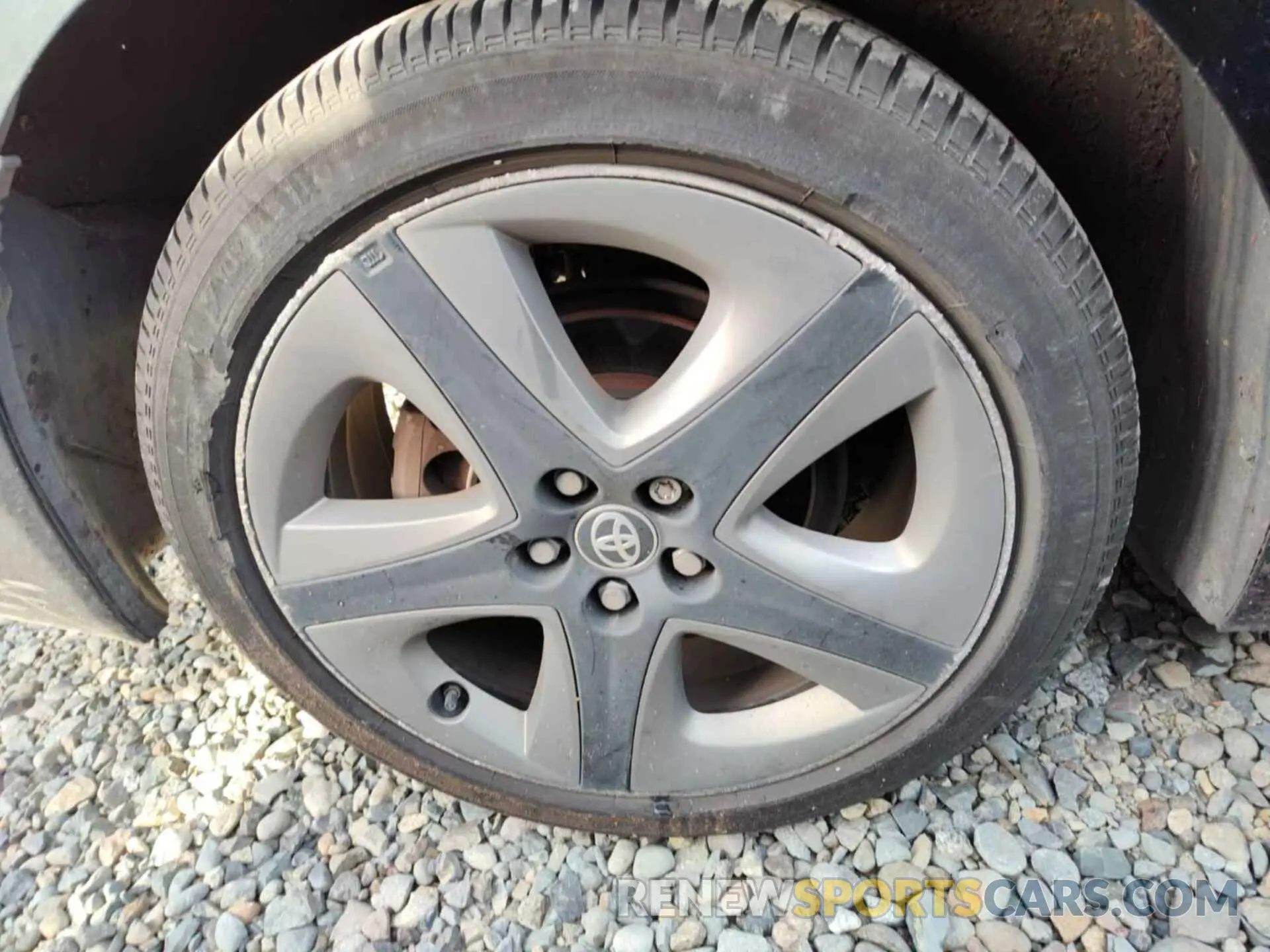 4 Фотография поврежденного автомобиля JTDKAMFU1M3136147 TOYOTA PRIUS 2021