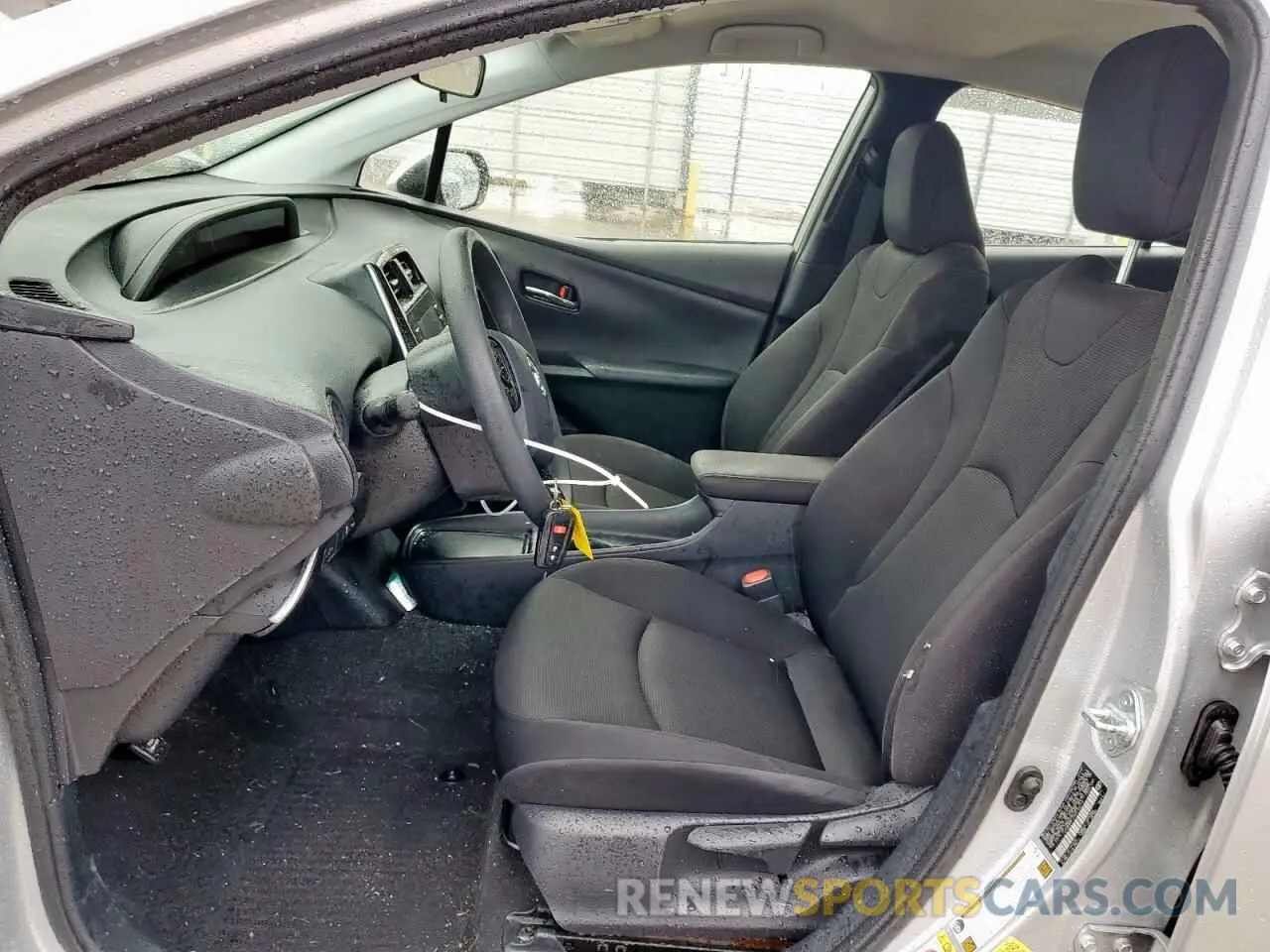 7 Photograph of a damaged car JTDKAMFU1M3142014 TOYOTA PRIUS 2021