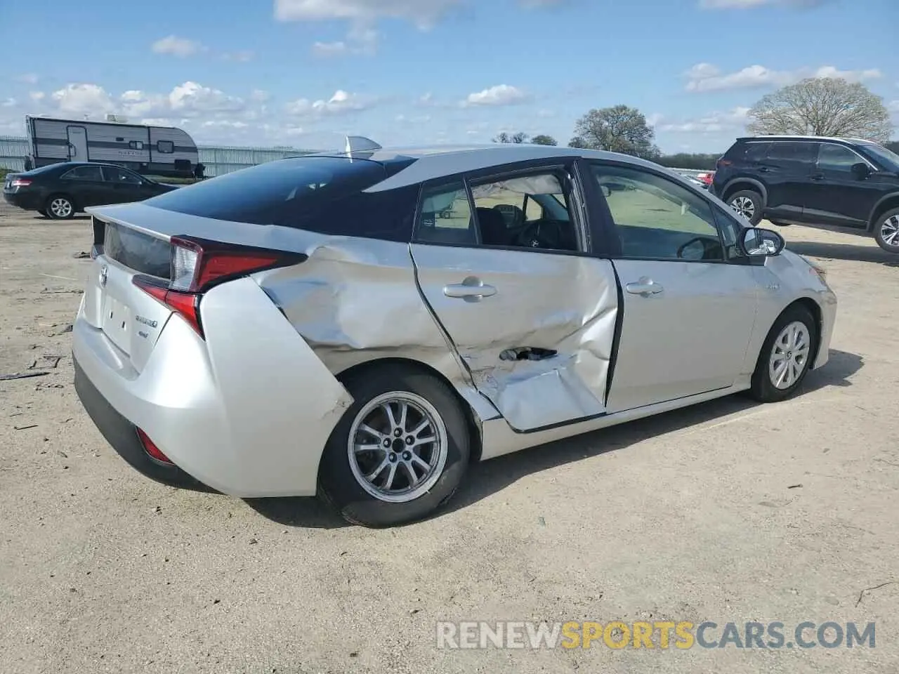3 Photograph of a damaged car JTDKAMFU1M3142143 TOYOTA PRIUS 2021