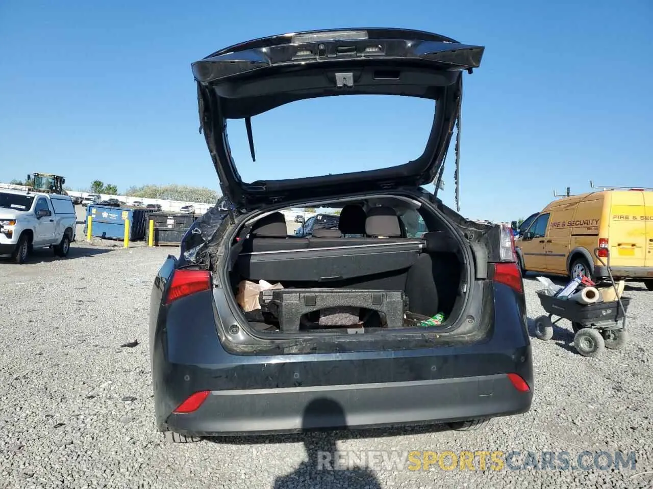 6 Photograph of a damaged car JTDKAMFU1M3146953 TOYOTA PRIUS 2021