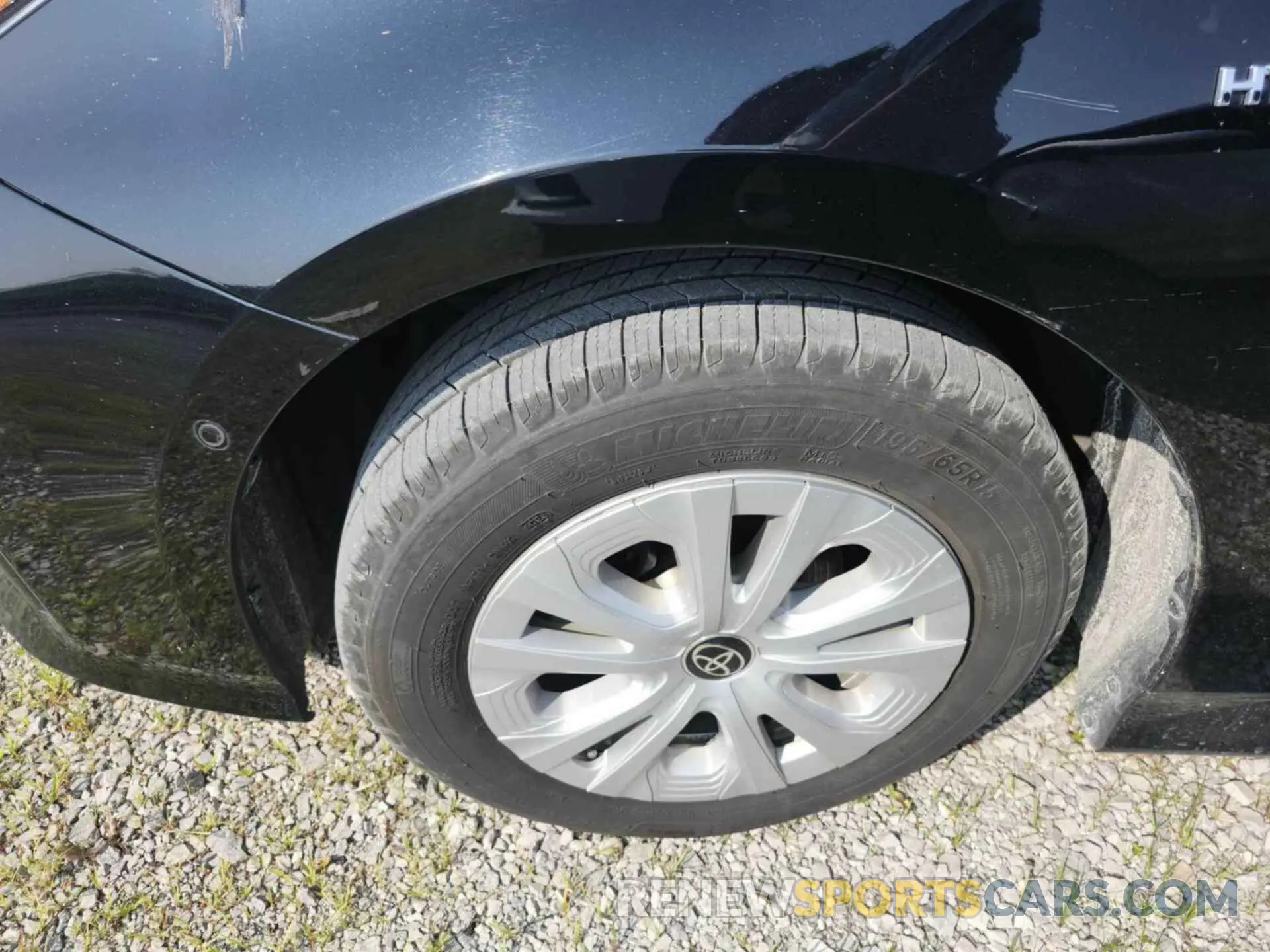 17 Photograph of a damaged car JTDKAMFU1M3151859 TOYOTA PRIUS 2021