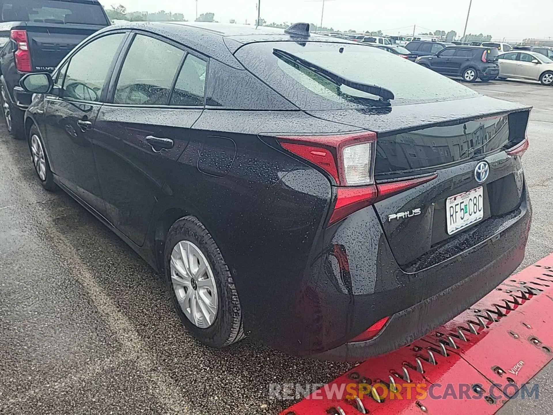 9 Photograph of a damaged car JTDKAMFU1M3151859 TOYOTA PRIUS 2021