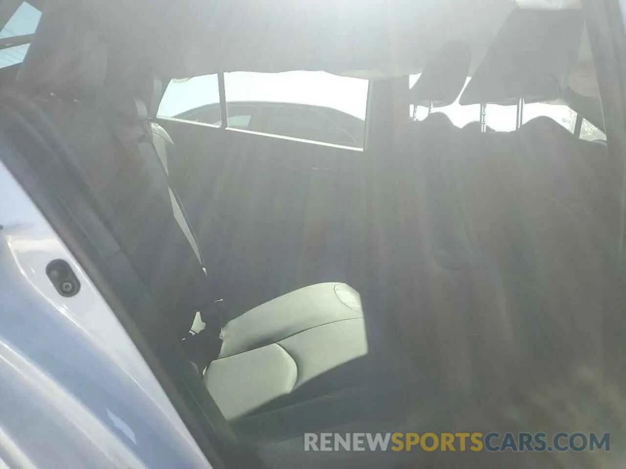 10 Photograph of a damaged car JTDKAMFU2M3129756 TOYOTA PRIUS 2021