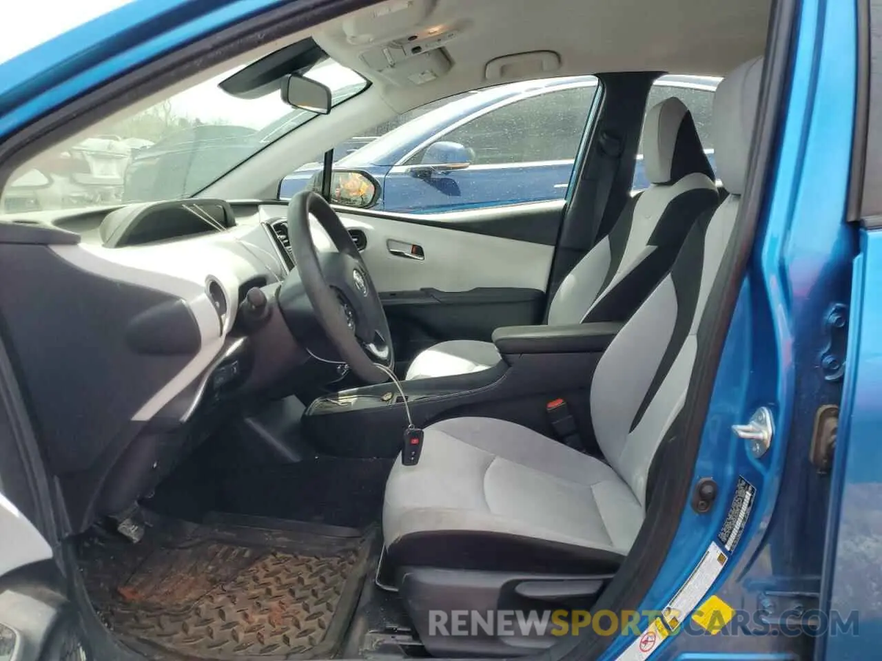 7 Фотография поврежденного автомобиля JTDKAMFU2M3131233 TOYOTA PRIUS 2021
