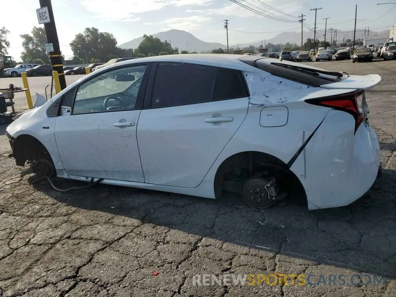 2 Фотография поврежденного автомобиля JTDKAMFU3M3128003 TOYOTA PRIUS 2021