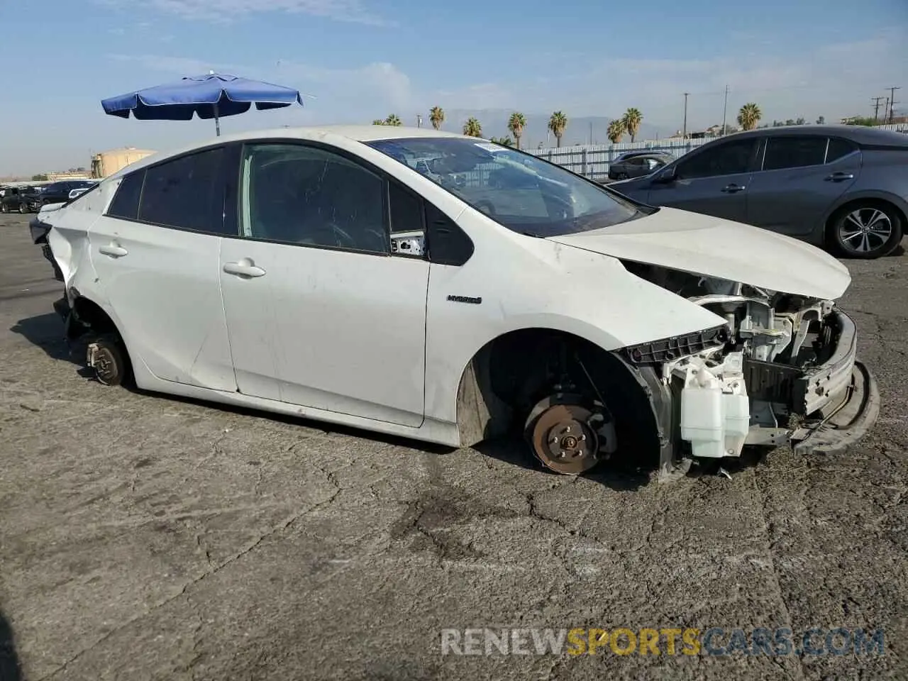 4 Фотография поврежденного автомобиля JTDKAMFU3M3128003 TOYOTA PRIUS 2021
