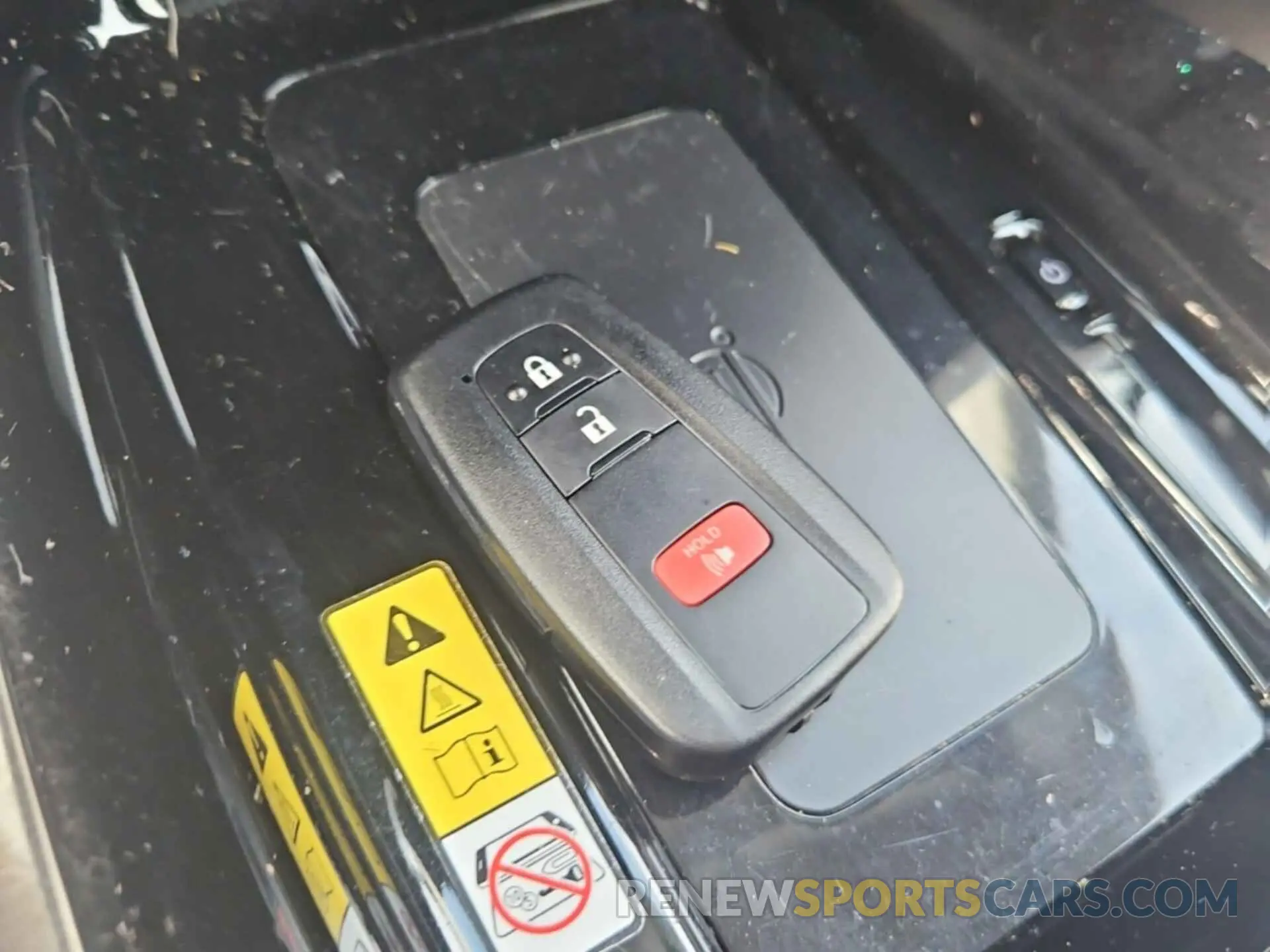 12 Photograph of a damaged car JTDKAMFU3M3136067 TOYOTA PRIUS 2021