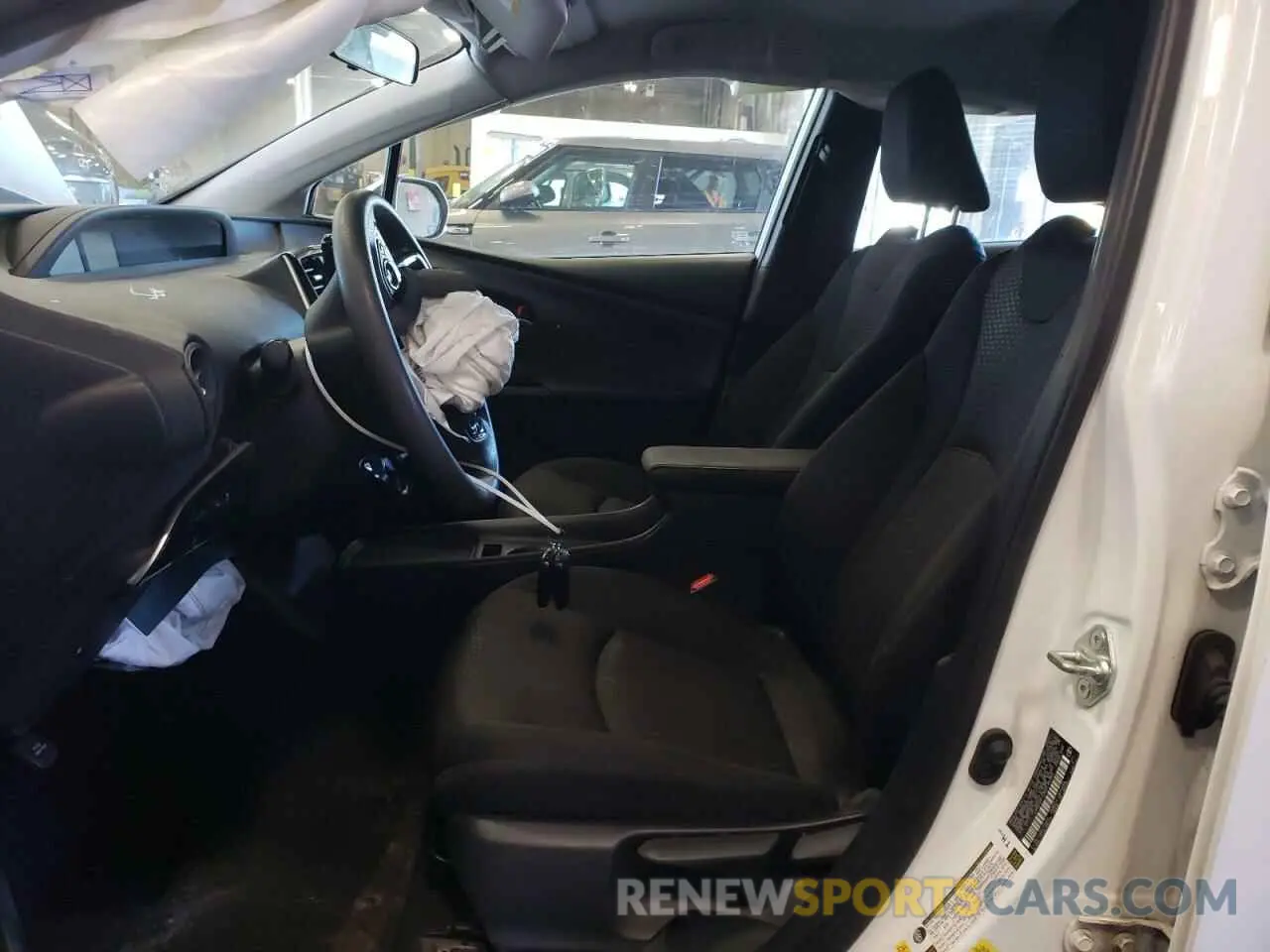 7 Photograph of a damaged car JTDKAMFU3M3145383 TOYOTA PRIUS 2021