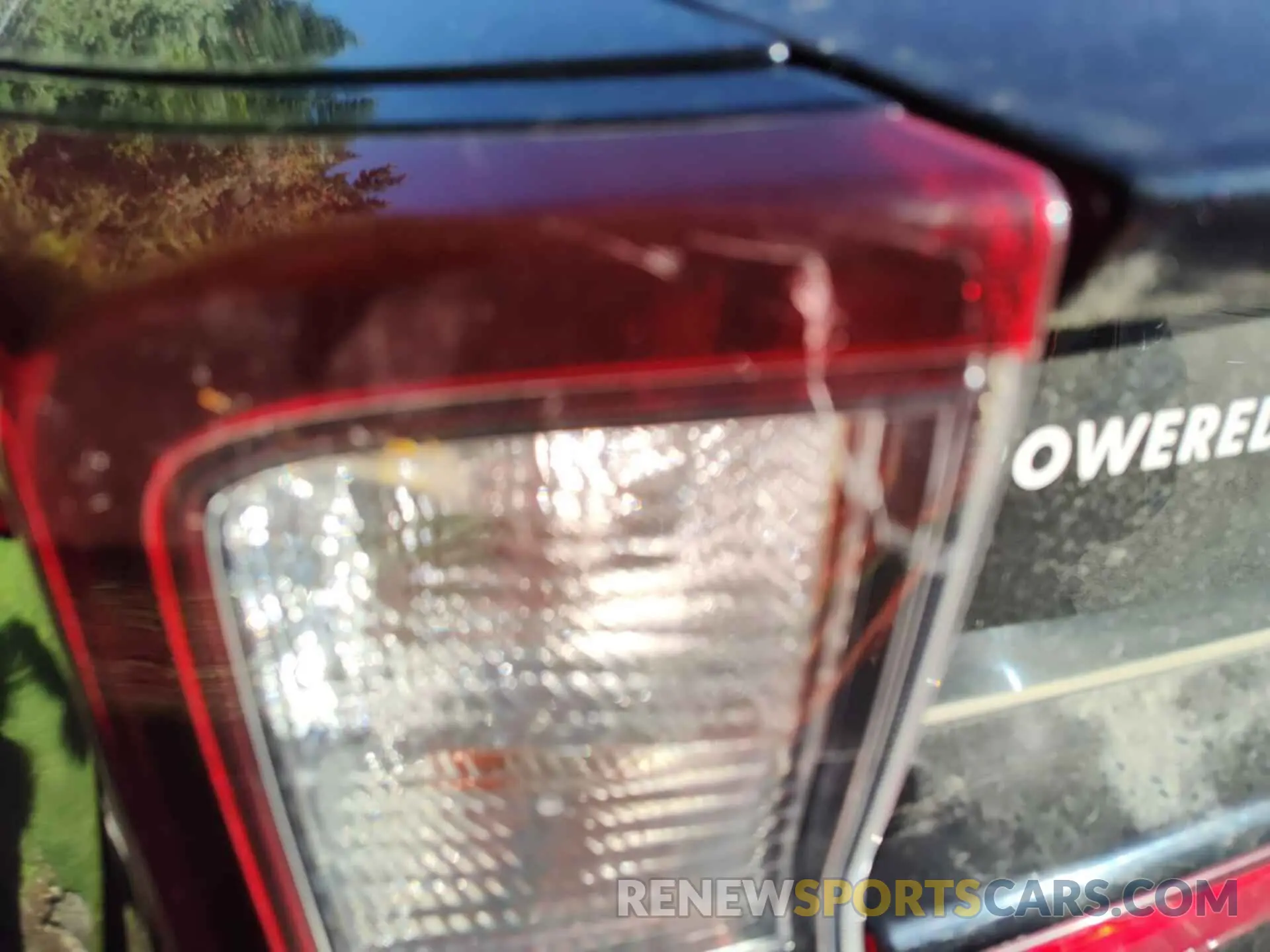 33 Photograph of a damaged car JTDKAMFU4M3136059 TOYOTA PRIUS 2021