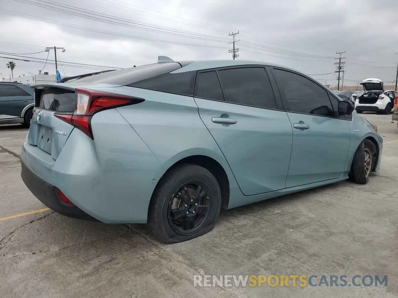 3 Photograph of a damaged car JTDKAMFU4M3136370 TOYOTA PRIUS 2021
