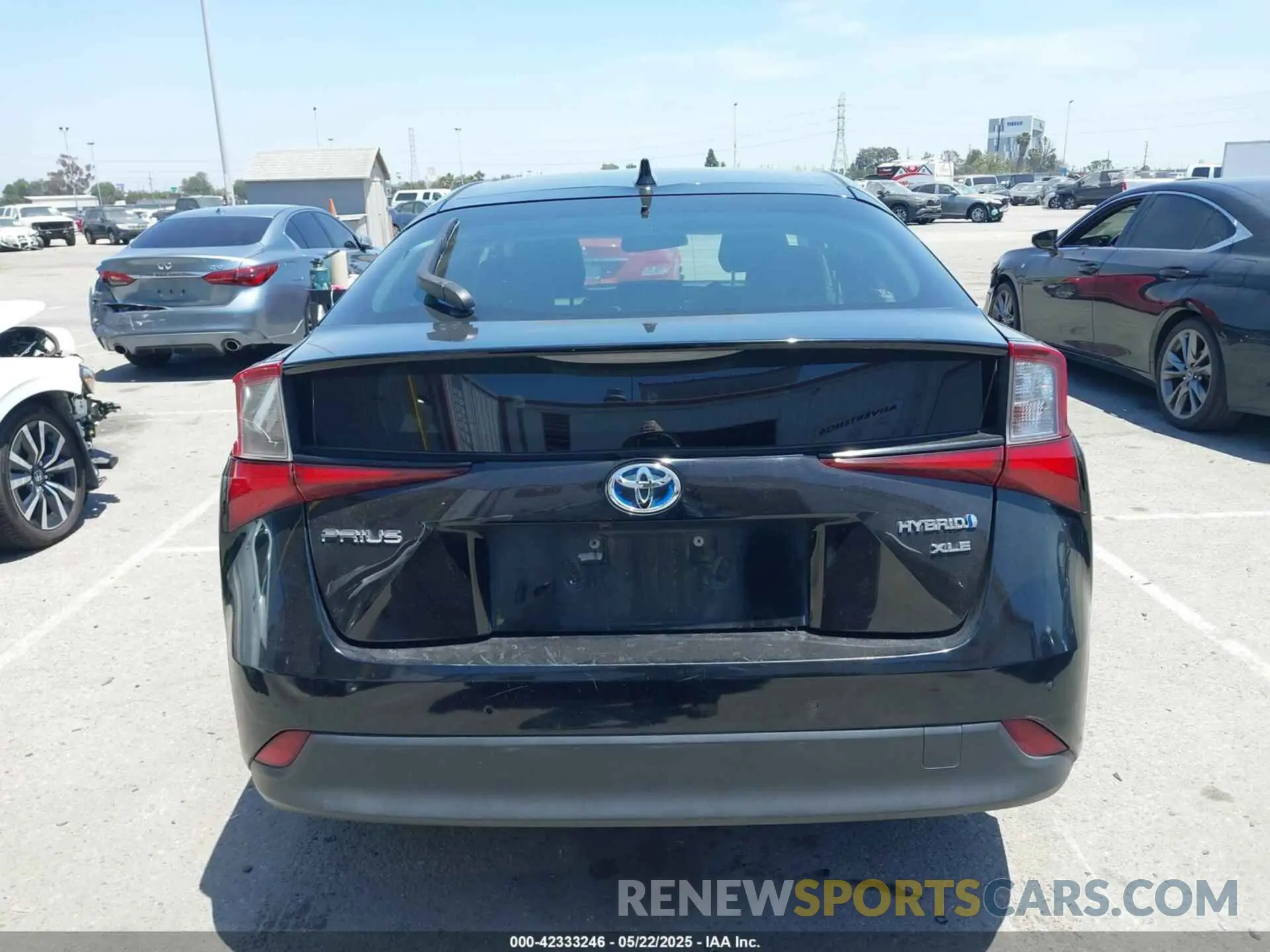 16 Photograph of a damaged car JTDKAMFU4M3143948 TOYOTA PRIUS 2021