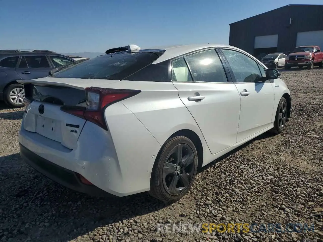 3 Фотография поврежденного автомобиля JTDKAMFU5M3127192 TOYOTA PRIUS 2021