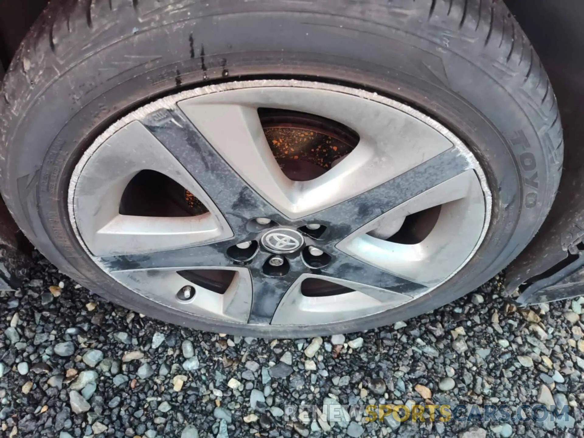 24 Фотография поврежденного автомобиля JTDKAMFU5M3136121 TOYOTA PRIUS 2021