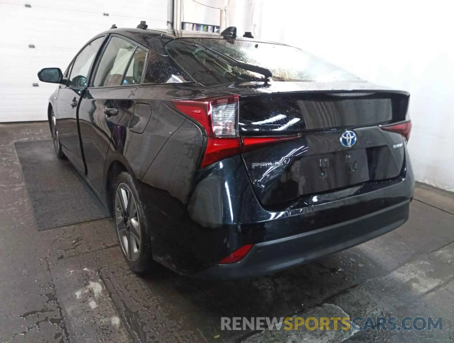 9 Фотография поврежденного автомобиля JTDKAMFU5M3136121 TOYOTA PRIUS 2021