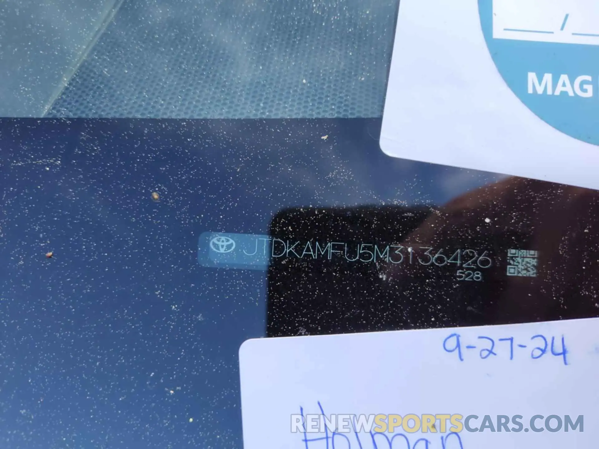 21 Photograph of a damaged car JTDKAMFU5M3136426 TOYOTA PRIUS 2021