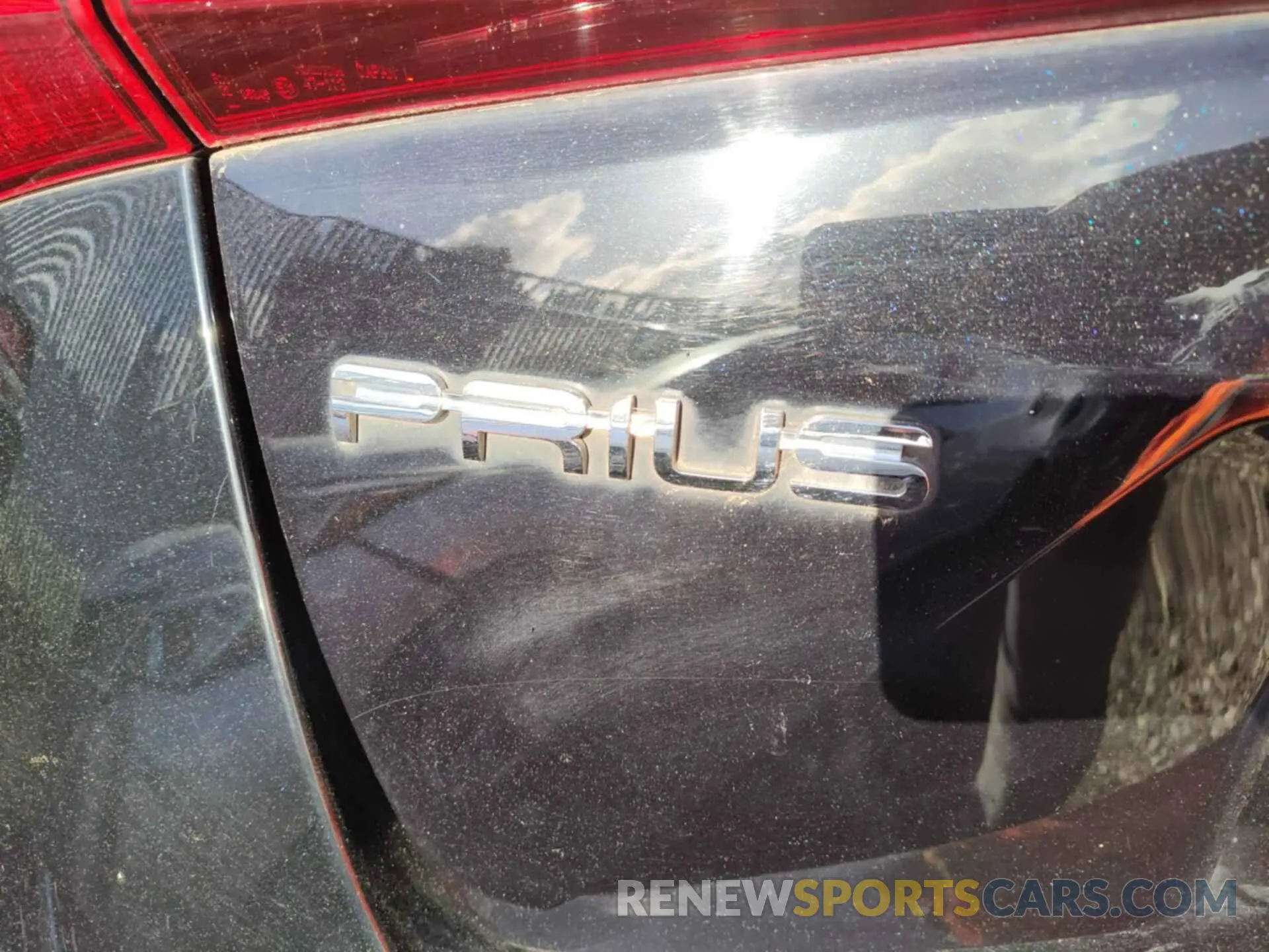 41 Photograph of a damaged car JTDKAMFU5M3136426 TOYOTA PRIUS 2021