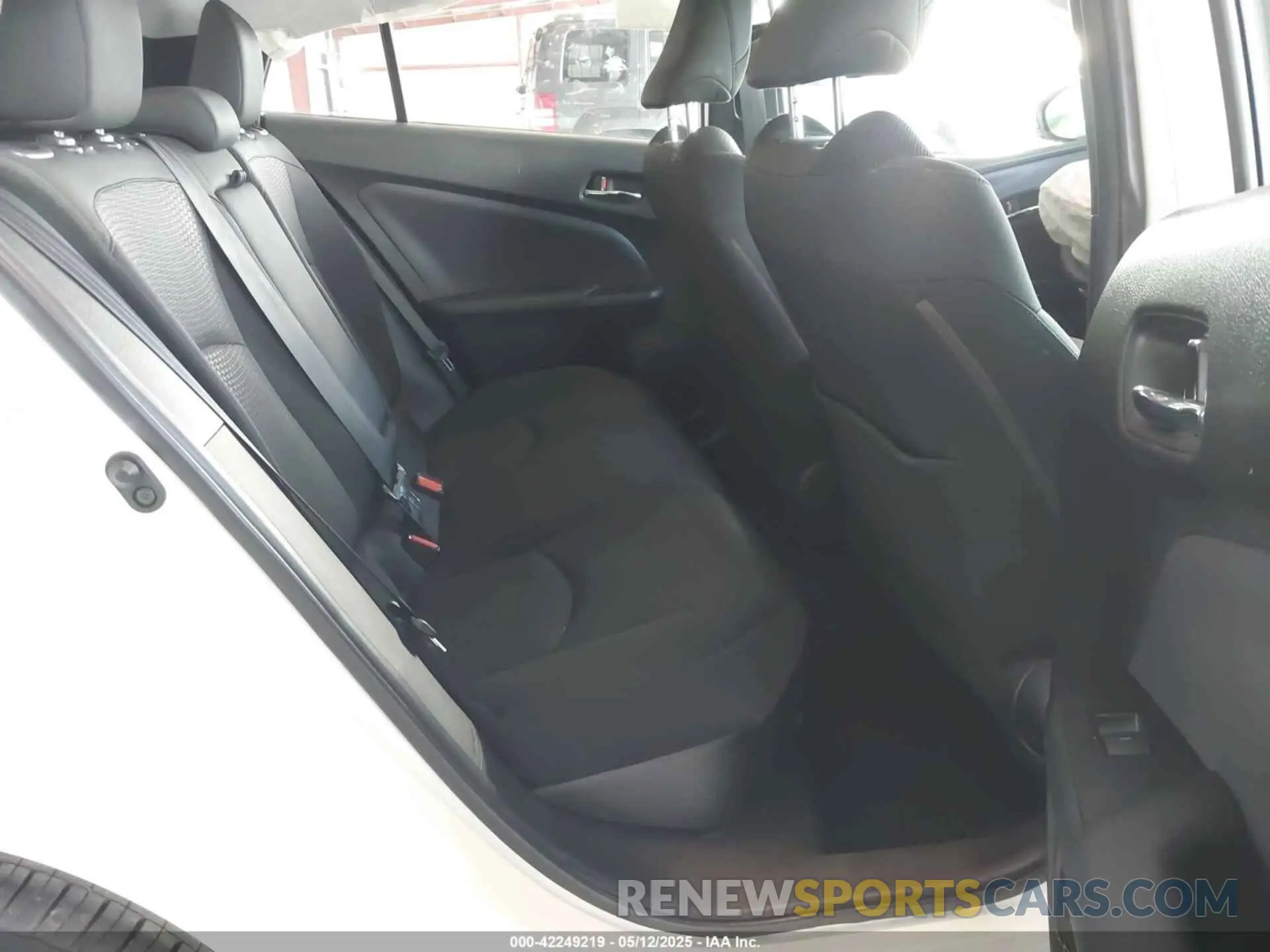8 Фотография поврежденного автомобиля JTDKAMFU5M3146342 TOYOTA PRIUS 2021