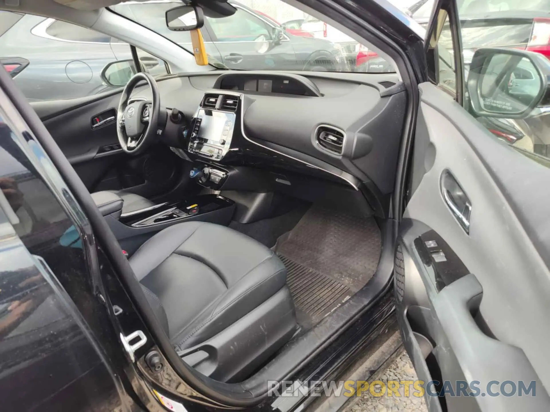 11 Photograph of a damaged car JTDKAMFU6M3136239 TOYOTA PRIUS 2021