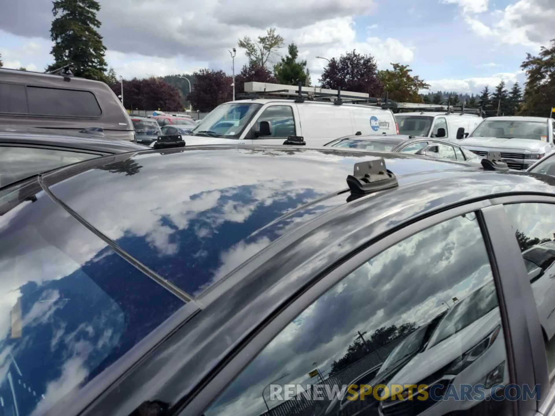 2 Photograph of a damaged car JTDKAMFU6M3136239 TOYOTA PRIUS 2021