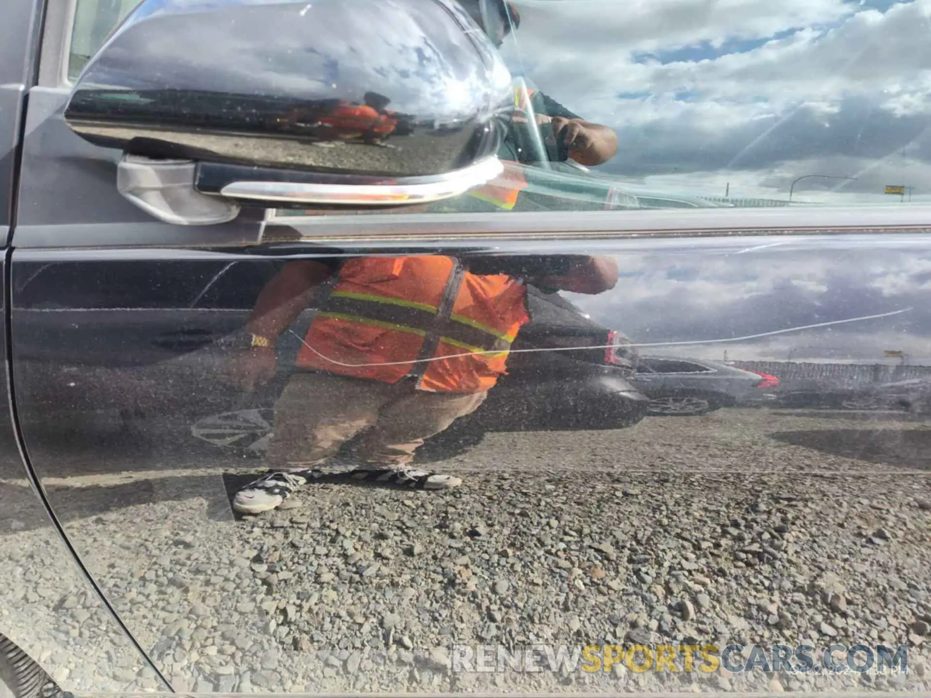 37 Photograph of a damaged car JTDKAMFU6M3136239 TOYOTA PRIUS 2021