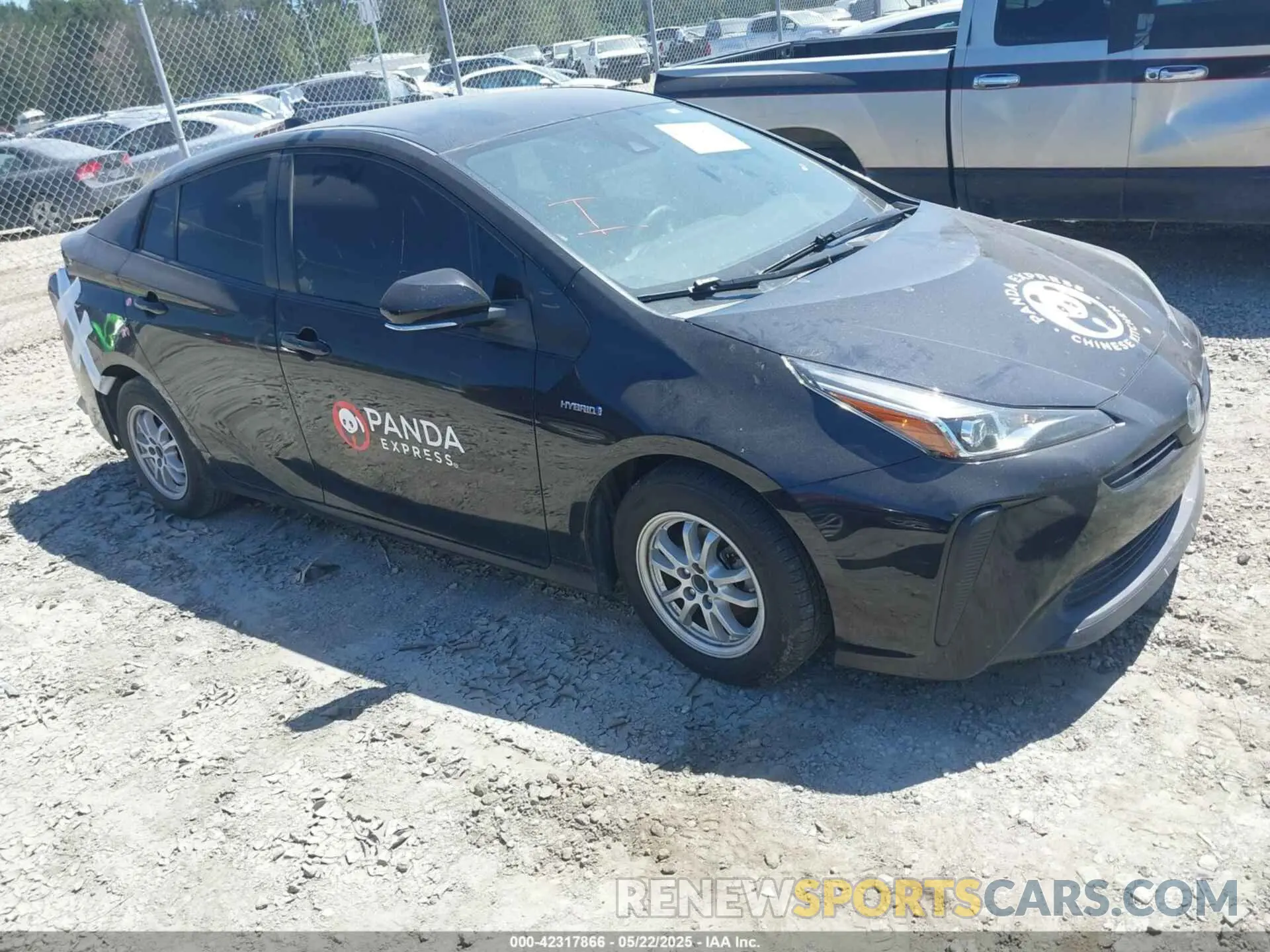 1 Фотография поврежденного автомобиля JTDKAMFU6M3141392 TOYOTA PRIUS 2021