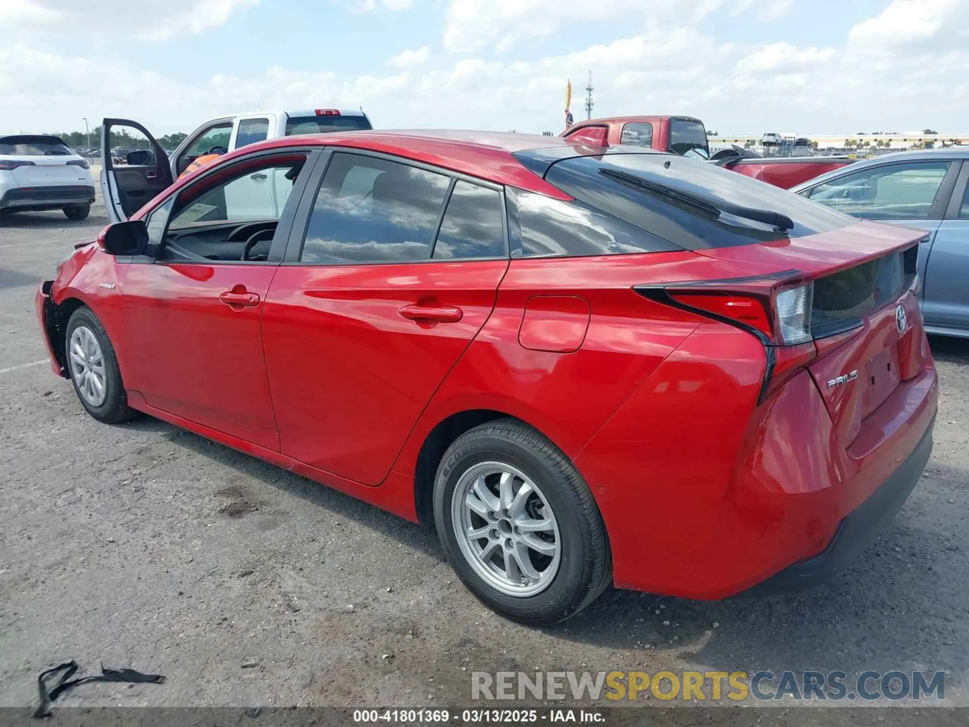 3 Фотография поврежденного автомобиля JTDKAMFU6M3148195 TOYOTA PRIUS 2021